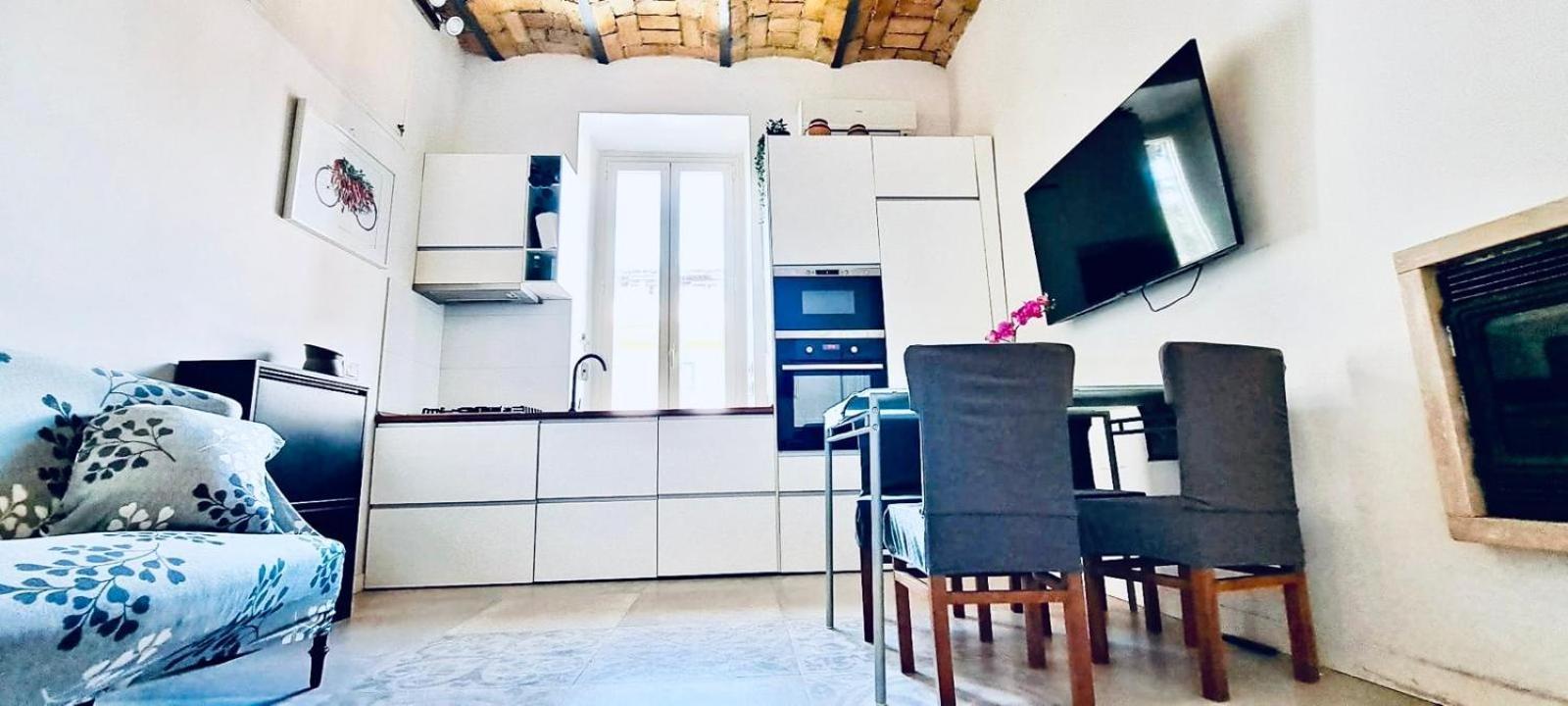רומא Cozy Flat Near The Vatican! מראה חיצוני תמונה